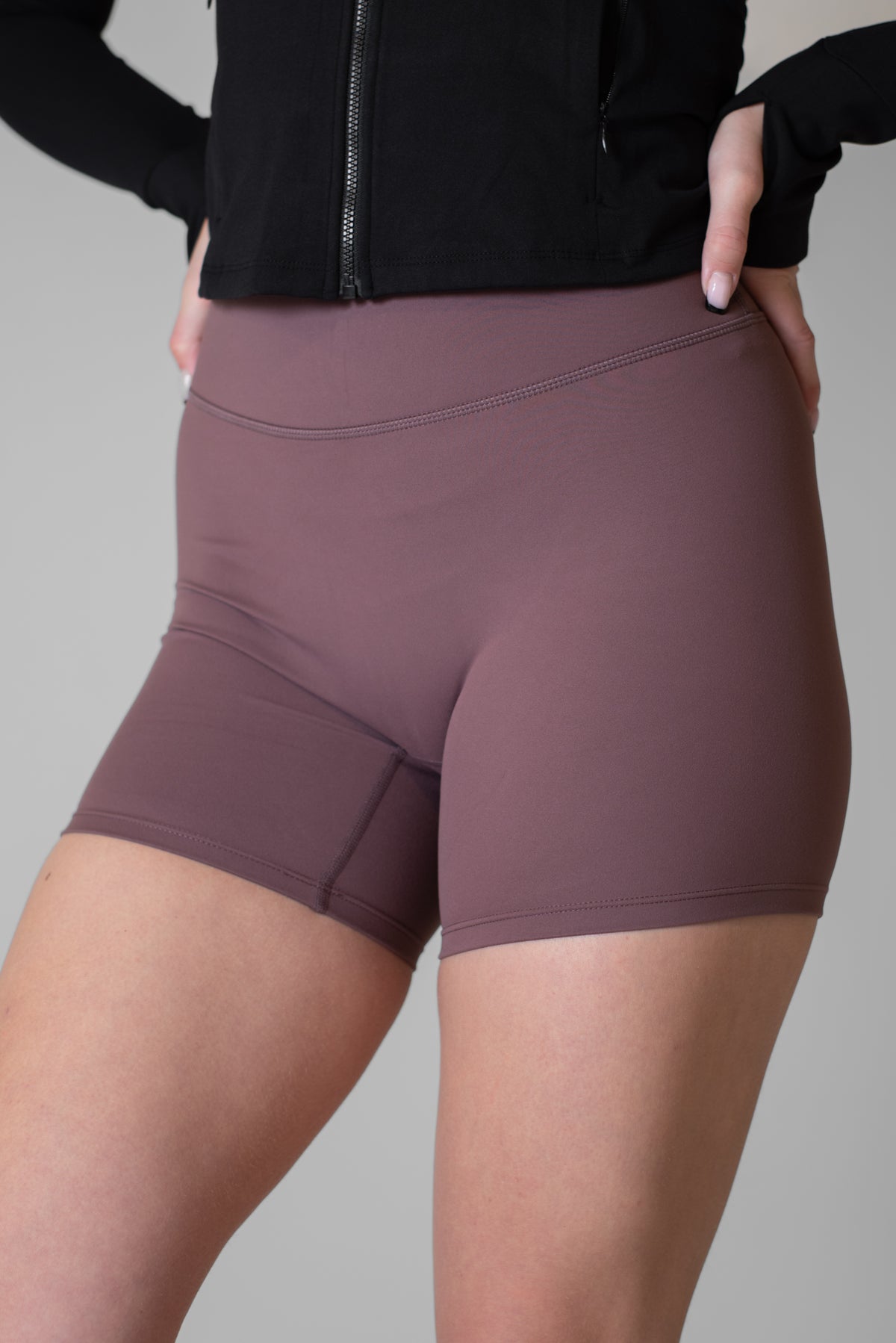 Lühikesed retuusid HS Cozy vintage-lilla eest
