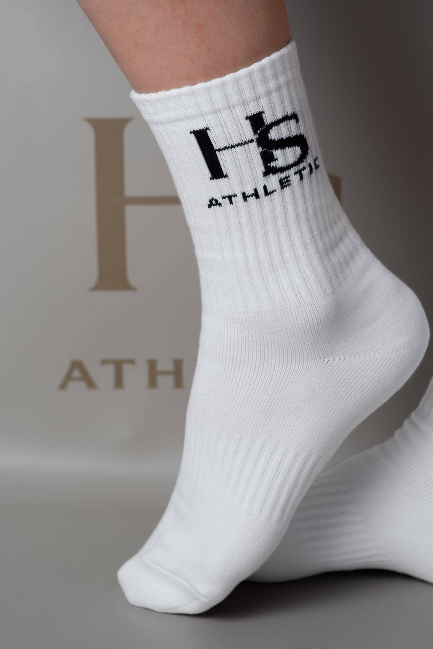 HS Athletic sokid