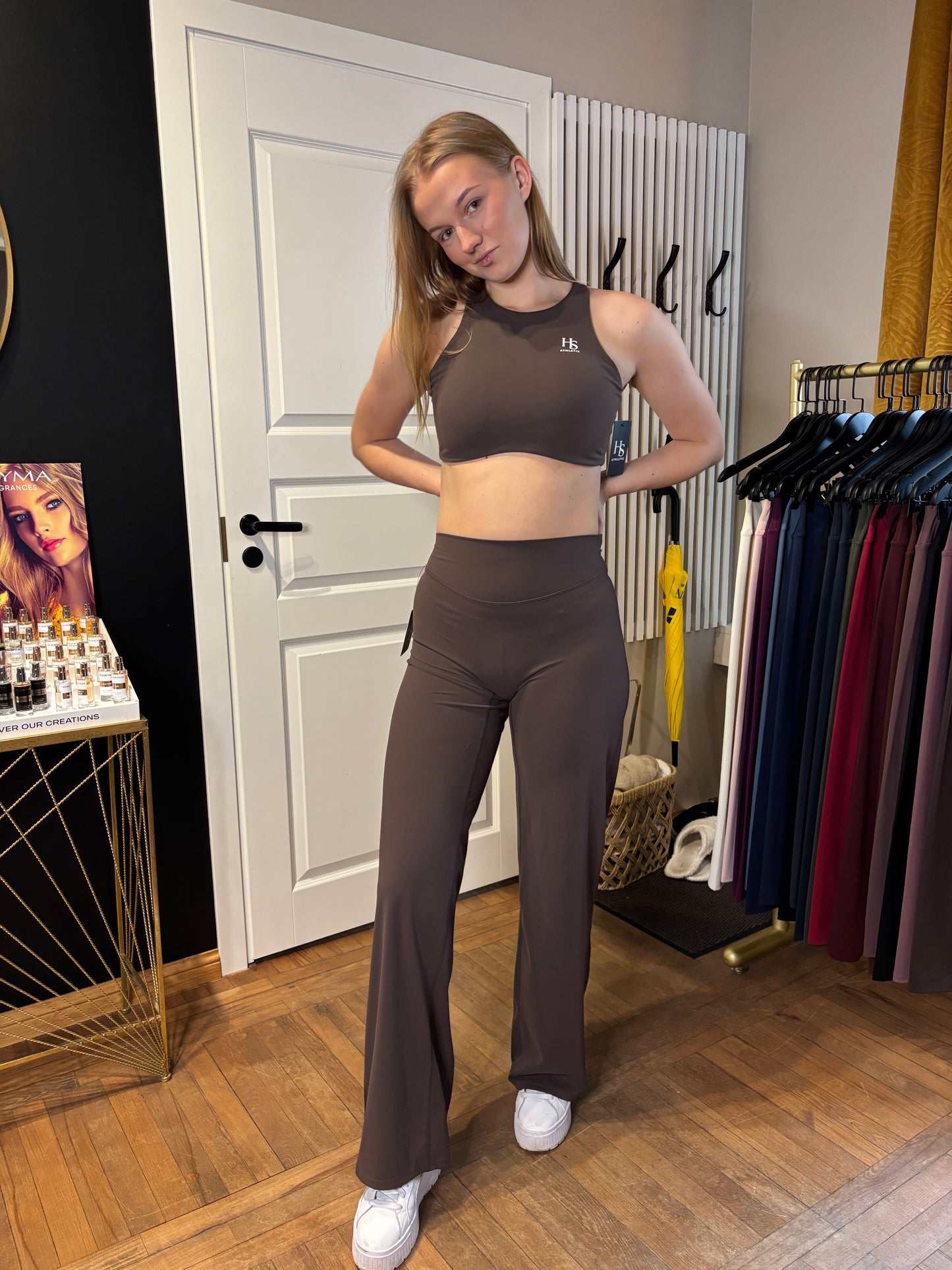 HS Cozy Top sügavpruun eest